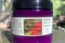 Load image into Gallery viewer, Rosehip Exfoliant